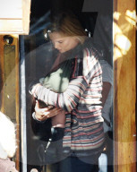 PEOPLE - Charlize Theron auf dem Set zu "Tully" in Vancouver