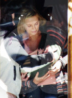 PEOPLE - Charlize Theron auf dem Set zu "Tully" in Vancouver