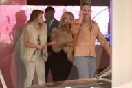 PEOPLE - Sexy: Kate Hudson auf dem Weg zu Nicole Richies Geburtstagsparty