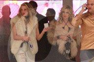 PEOPLE - Sexy: Kate Hudson auf dem Weg zu Nicole Richies Geburtstagsparty