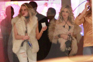 PEOPLE - Sexy: Kate Hudson auf dem Weg zu Nicole Richies Geburtstagsparty