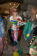 PEOPLE - Pixie Lott wird von Fans herzlich in Brasilien empfangen