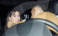 EXKLUSIV - Nicht sehr harmonisch: Mesut Oezil und Mandy Capristo nachts in London unterwegs