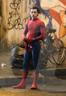 PEOPLE - Tom Holland auf dem Set zu "Spiderman: Homecoming"