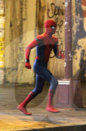PEOPLE - Tom Holland auf dem Set zu "Spiderman: Homecoming"