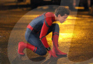 PEOPLE - Tom Holland auf dem Set zu "Spiderman: Homecoming"