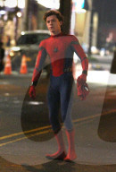 PEOPLE - Tom Holland auf dem Set zu "Spiderman: Homecoming"