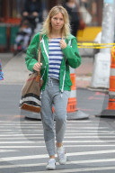 PEOPLE - Sienna Miller und Tom Sturridge spazieren durchs SoHo