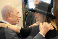 NEWS - Shimon Peres Retrospektiv 