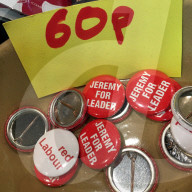 NEWS - Angebot bei einem offiziellen Begleitveranstaltung während der Labour Party-Konferenz in Liverpool