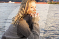 PORTRAIT - Laura Preiss