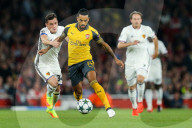 NEWS - Fussball Championsleague: Die Xhaxa-Brüder im Spiel Arsenal : Basel