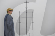 NEWS - London:  'Fit' Ausstellung von Anthony Gormley im White Cube
