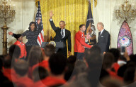 NEWS - Washington: Barak Obama empfängt das Paralympic Team