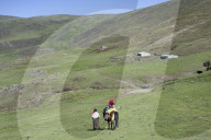 REPORTAGE - China: Tibetanische Hirten in Tagong