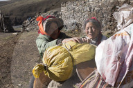 REPORTAGE - China: Tibetanische Hirten in Tagong