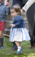 PEOPLE - Kate und William in Kanada: Kinderparty für George und Charlotte