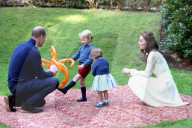 PEOPLE - Kate und William in Kanada: Kinderparty für George und Charlotte
