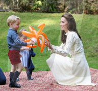 PEOPLE - Kate und William in Kanada: Kinderparty für George und Charlotte