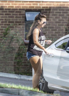 PEOPLE - Zellulitis? Kein Problem für Lauren Goodger