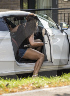 PEOPLE - Zellulitis? Kein Problem für Lauren Goodger