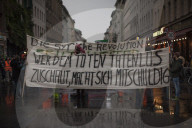 NEWS - Demonstration in Berlin gegen Luftangriffe auf Aleppo