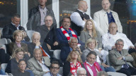 PEOPLE - Arnold Schwarzenegger schaut sich die Bundesliga an