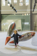 FEATURE - Fliegende Fische in der Tate Modern: Philippe Parreno stellt aus