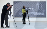 NEWS - London: Henri Barande Ausstellung in der Saatchi Gallery