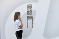 NEWS - London: Henri Barande Ausstellung in der Saatchi Gallery