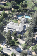PEOPLE - Ist Angelina Jolie nach Hidden Hills gezogen