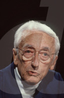 File picture of Jacques-Yves Cousteau