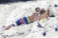 PEOPLE - Brooke Burke und David Charvet sonnen sich in Malibu