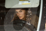 PEOPLE - Schwangere Natalie Portman will nicht erkannt werden