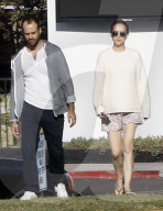 EXKLUSIV - Die schwangere Natalie Portman mit Benjamin Millepied in Los Feliz unterwegs