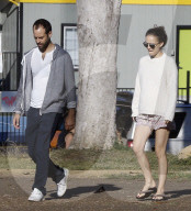 EXKLUSIV - Die schwangere Natalie Portman mit Benjamin Millepied in Los Feliz unterwegs