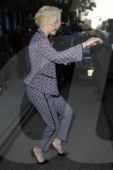 PEOPLE - Kristin Stewart stylish in New York unterwegs