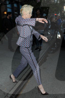 PEOPLE - Kristin Stewart stylish in New York unterwegs