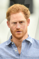 PEOPLE - Prinz Harry zu Besuch im Cricket Club in London