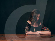 PORTRAIT - Anne Hathaway