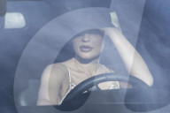 PEOPLE - Kylie Jenner goldig in Calabasas unterwegs