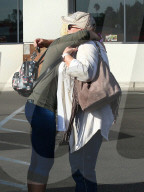 EXKLUSIV - Paris Jackson trifft mit Michael Snoddy ihre Mutter Debbie Rowe