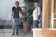 EXKLUSIV - Paris Jackson trifft mit Michael Snoddy ihre Mutter Debbie Rowe