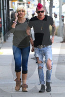 EXKLUSIV - Paris Jackson trifft mit Michael Snoddy ihre Mutter Debbie Rowe