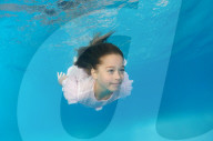 FEATURE - Unterwasser Modeshow