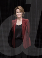 PORTRAIT - Sigourney Weaver