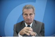 PORTRAIT - Guenther H. Oettinger