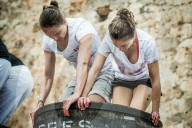 FEATURE - Spanien: Traubenstampfen in Sitges