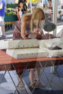 EXKLUSIV - Rachel Zoe mit ihrer Familie auf Shoppingtour