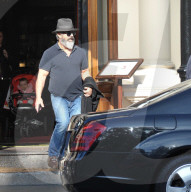 EXKLUSIV - Mel Gibson in Dublin unterwegs